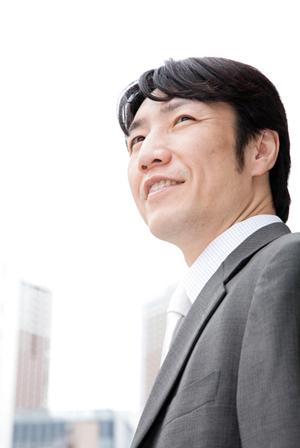 耳鳴りの原因と効果的な対策法を徹底解説！ストレス軽減と健康管理のために知っておきたいこと